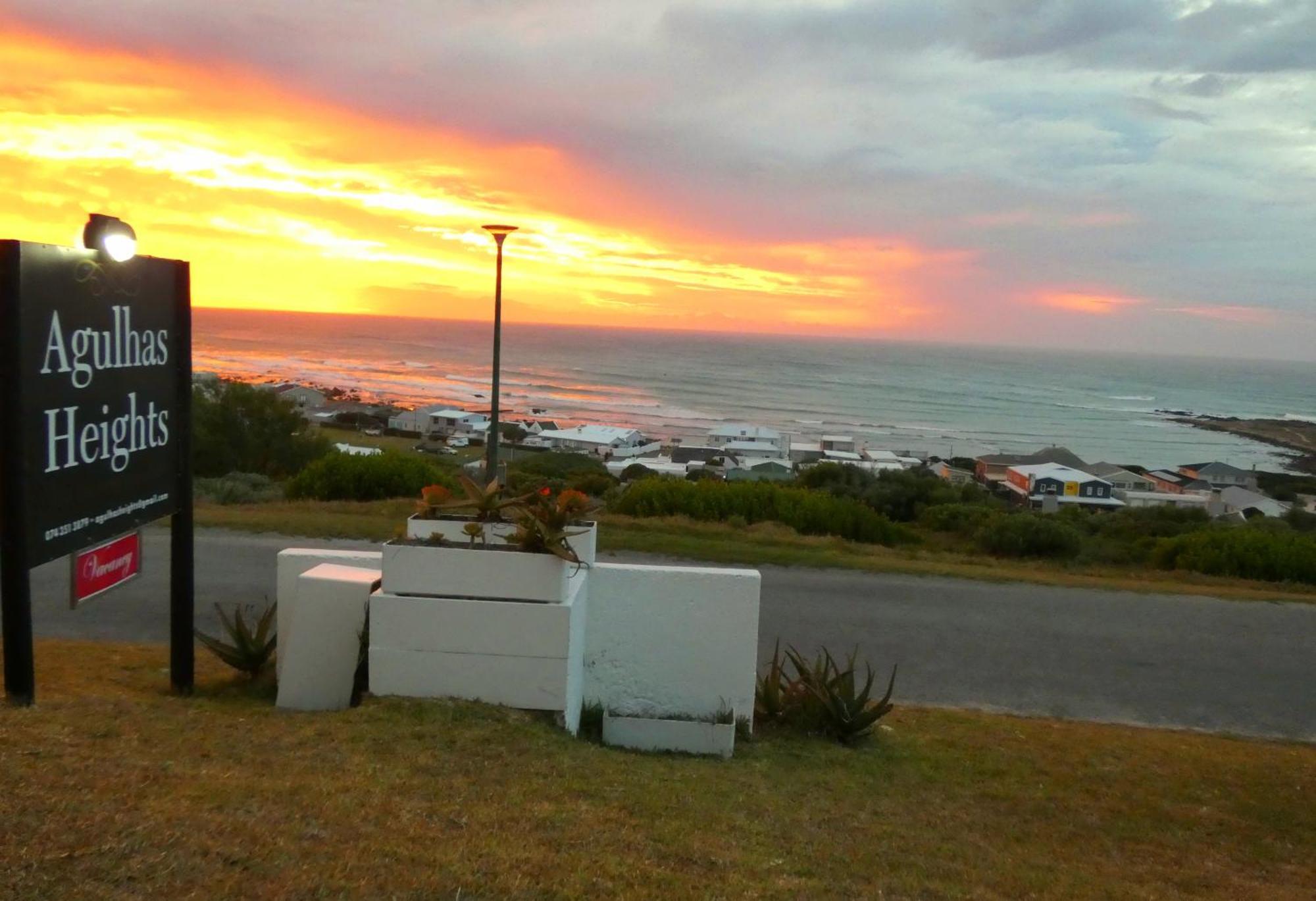 Agulhas Heights Self-Catering Cottages المظهر الخارجي الصورة